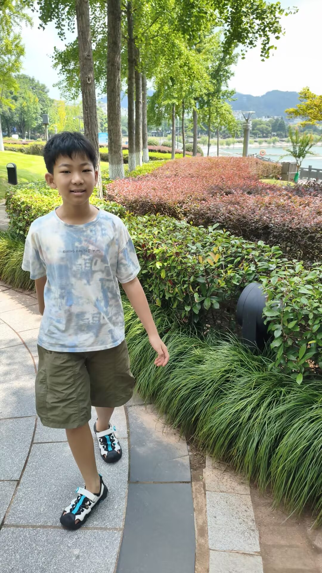 张亦驰